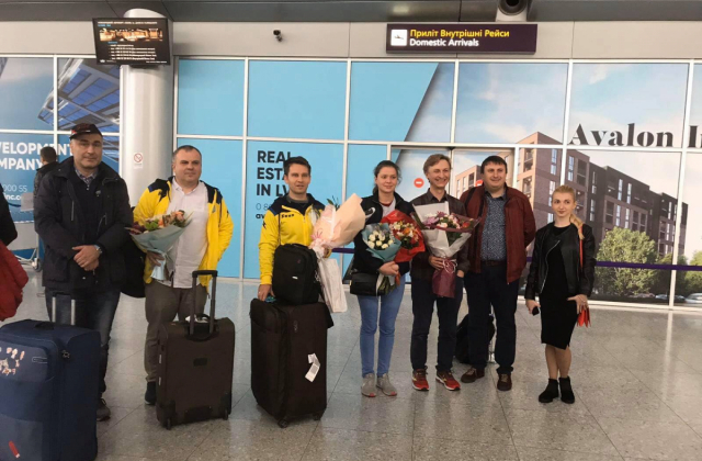 У львівському аеропорту зустріли срібних призерів Чемпіонату Європи з шахів