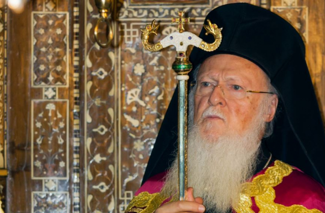 Вселенський патріарх підписав томос для Православної церкви України