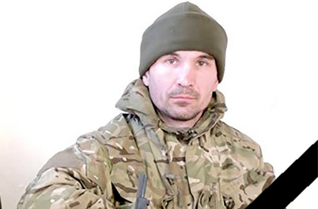 Молодший сержант Валерій Шатурський
