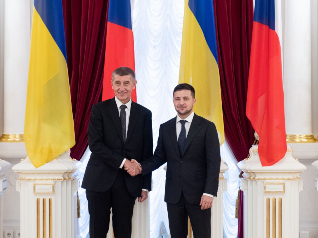 Президент України Володимир Зеленський та Прем’єр-міністр Чеської Республіки Андрей Бабіш