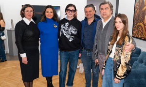 Посол України у Франції Вадим Омельченко та Наталія Омельченко з донькою, Лілі та П