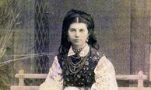 Олена Пчілка. 1870-ті роки. Фото: mala.storinka.org.